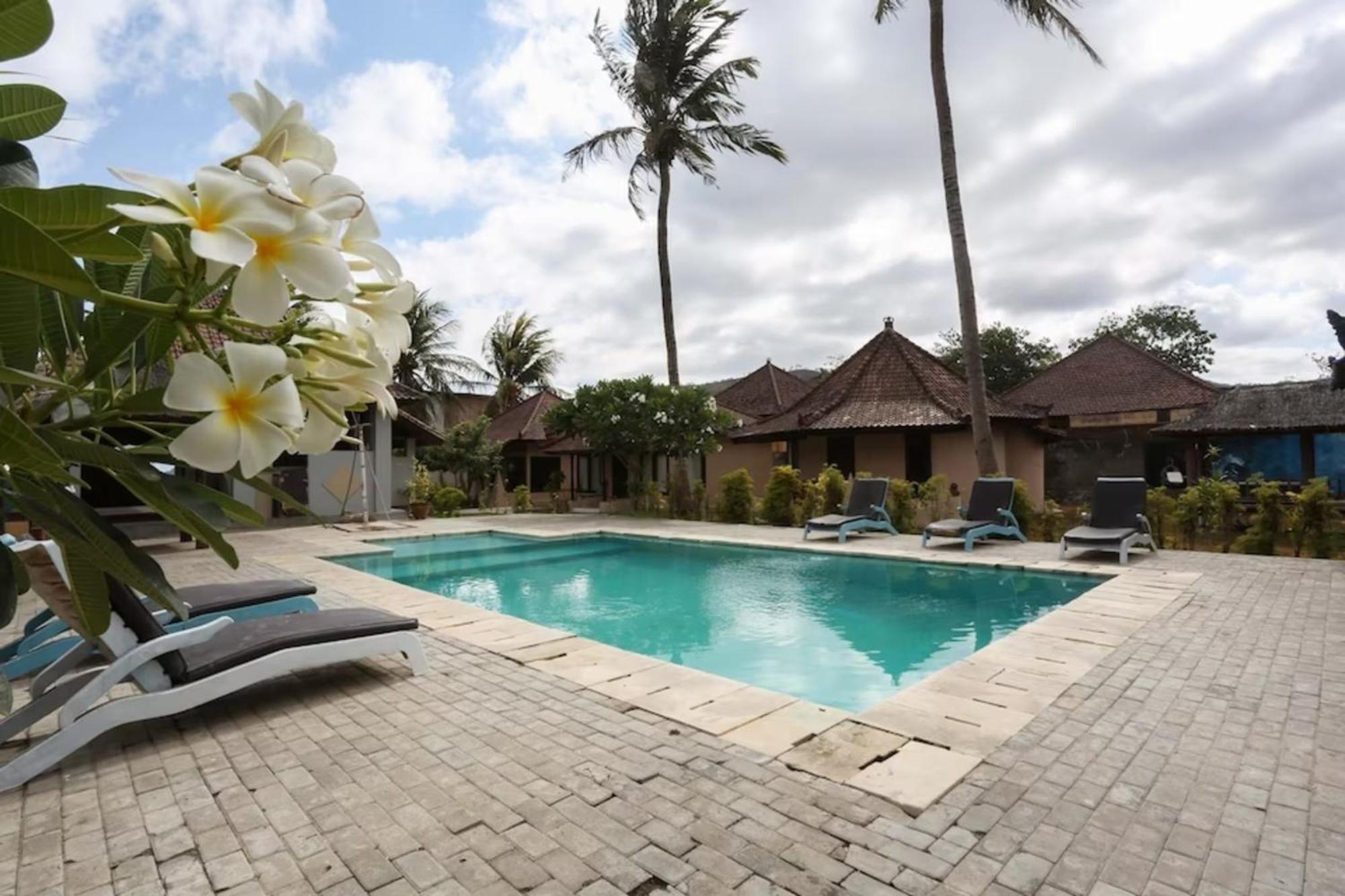 Gguesthouse Kuta  Exterior foto