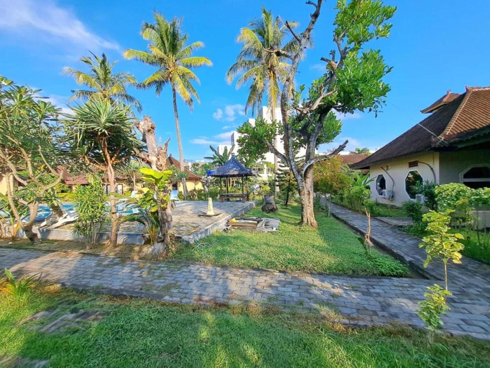 Gguesthouse Kuta  Exterior foto